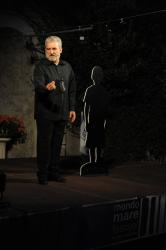 261 = dentro gli spari  (foto Massimo Rivara).JPG